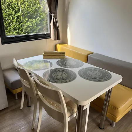 Cseresznyes Hazikok Apartmán